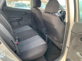 Kia Venga 1.4i-Газ, снимка 8