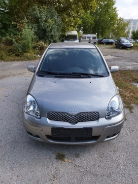 Toyota Yaris  - [1] 