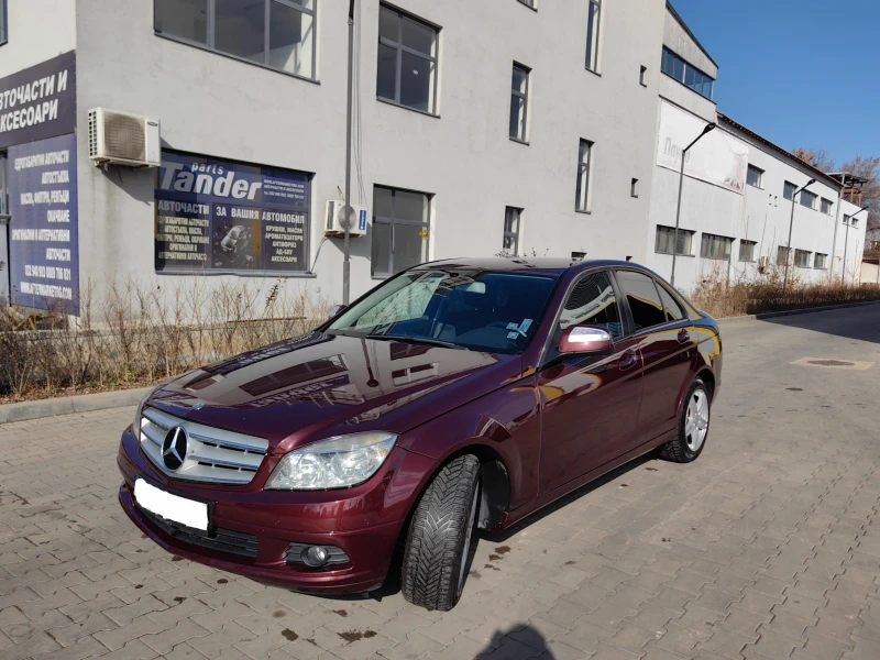 Mercedes-Benz C 250 2.5 V6  LPG 7 G-TRONIC , снимка 1 - Автомобили и джипове - 49172514