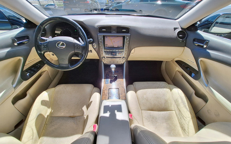 Lexus IS 250, снимка 4 - Автомобили и джипове - 45824746