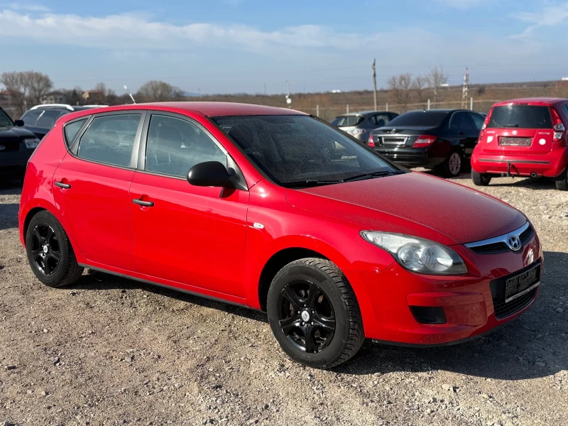 Hyundai I30 1.4-109кс, Газ, снимка 1 - Автомобили и джипове - 49192532