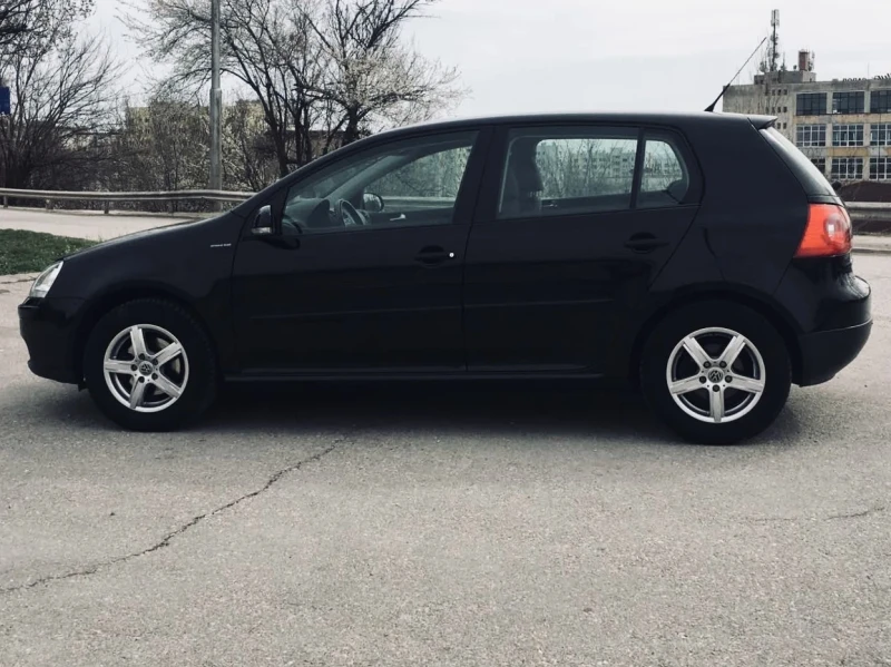 VW Golf 1.9TDI, снимка 3 - Автомобили и джипове - 49508577