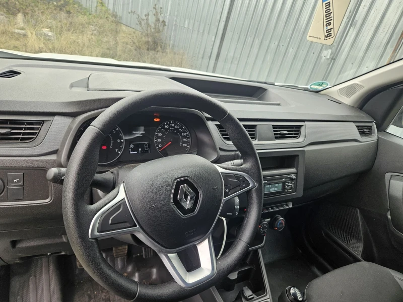 Renault Express 776km, снимка 6 - Автомобили и джипове - 52037418