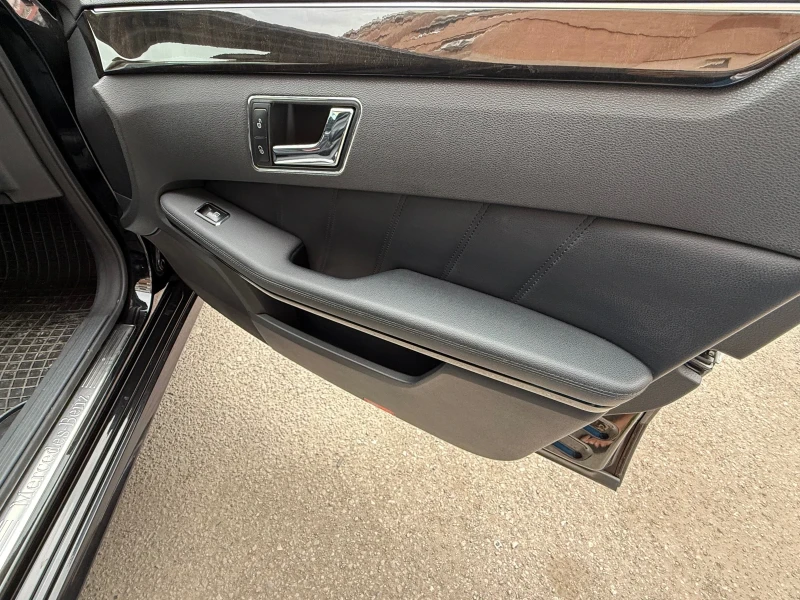 Mercedes-Benz E 350 w212 На Пружини, снимка 11 - Автомобили и джипове - 52072120