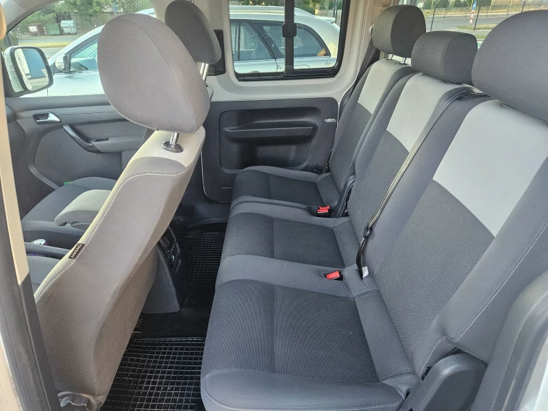 VW Caddy, снимка 4 - Автомобили и джипове - 53105330