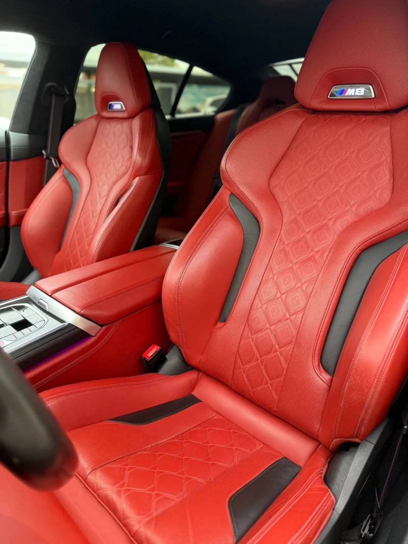 BMW M8 Competition carbon ceramic , снимка 11 - Автомобили и джипове - 52321355