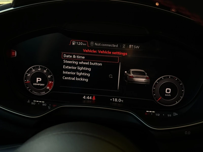 Audi Tt RS * * CARFAX * * АВТО КРЕДИТ * * , снимка 12 - Автомобили и джипове - 52729420