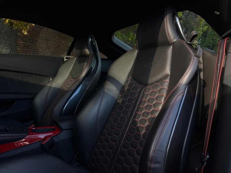 Audi Tt RS * * CARFAX * * АВТО КРЕДИТ * * , снимка 16 - Автомобили и джипове - 52729420