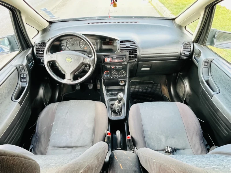Opel Zafira 1.6i/ГАЗ, снимка 10 - Автомобили и джипове - 53145576