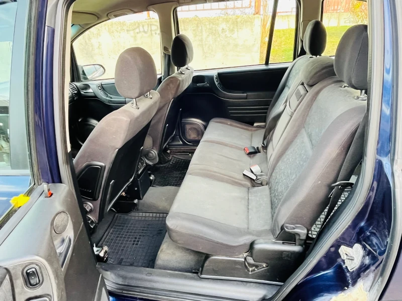 Opel Zafira 1.6i/ГАЗ, снимка 8 - Автомобили и джипове - 53145576