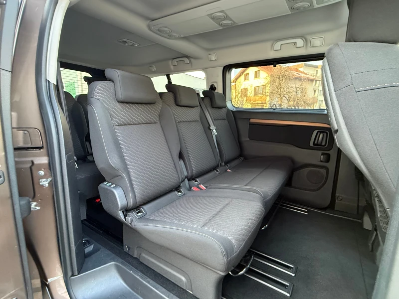 Toyota Proace City Verso 2.0HDI-8м-ШВЕЙЦАРИЯ-TOP, снимка 16 - Автомобили и джипове - 53341335