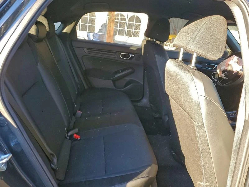 Honda Civic 2.0L 4 Front-wheel Drive, снимка 11 - Автомобили и джипове - 53713582