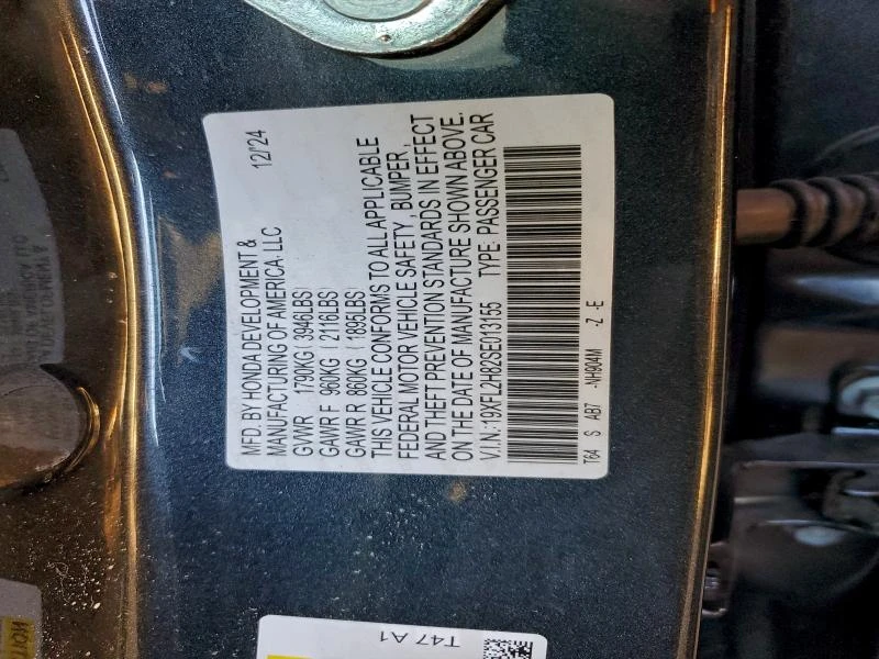 Honda Civic 2.0L 4 Front-wheel Drive, снимка 14 - Автомобили и джипове - 53713582