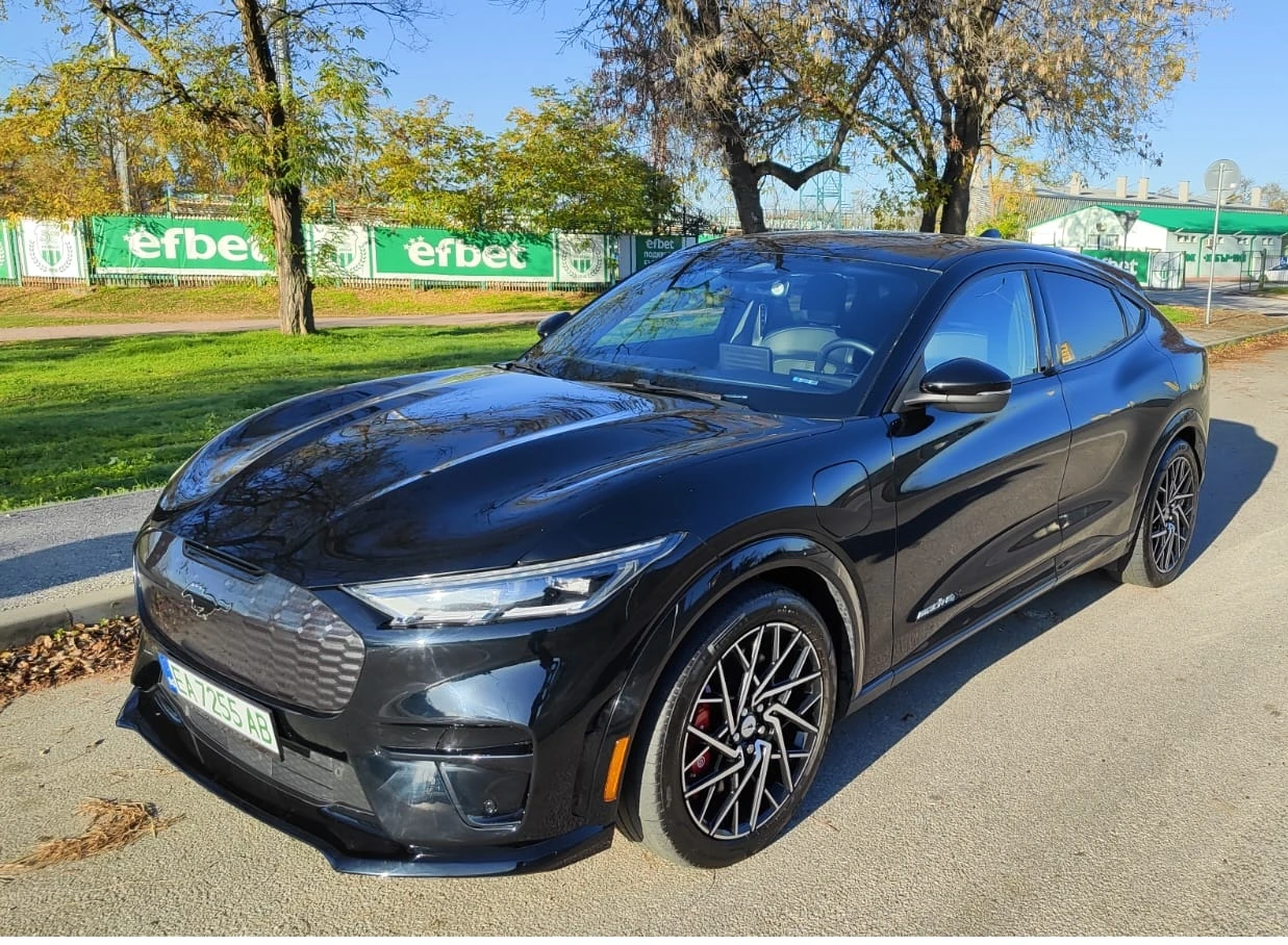 Ford Mustang Mach-E GT, снимка 1