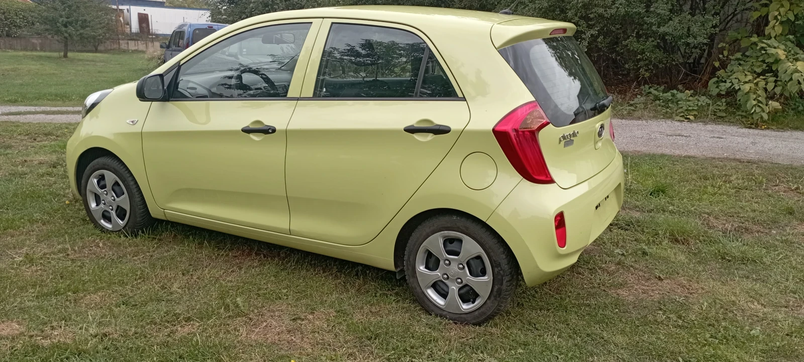 Kia Picanto 1.0 - изображение 4