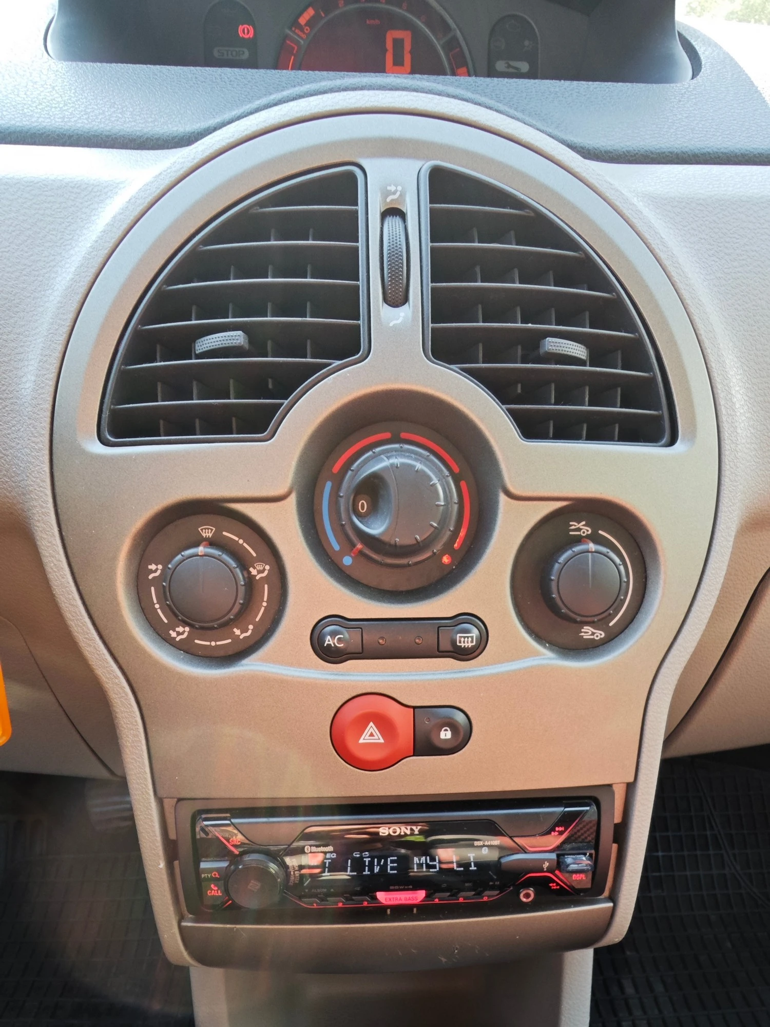 Renault Modus  - изображение 7