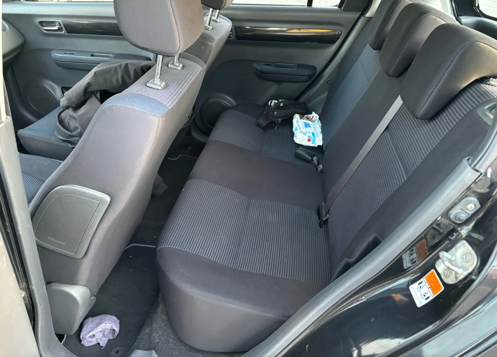 Suzuki Swift 1.3 - изображение 10