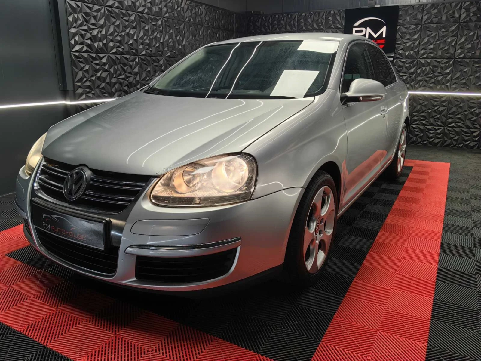 VW Jetta 1.6* КЛИМАТРОНИК* СТАРИЯ МОТОР* ТЕМПОМАТ  - изображение 2