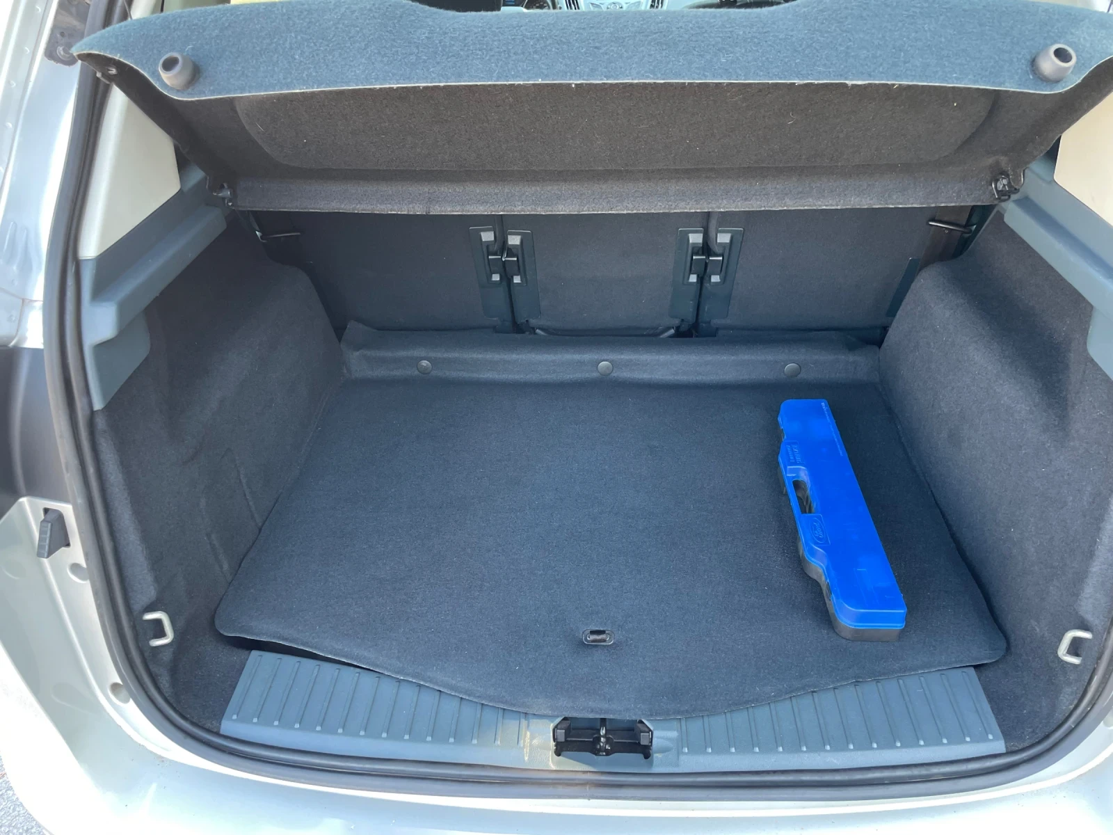 Ford C-max 1.6 Бензин / Газ 120 кс - изображение 9
