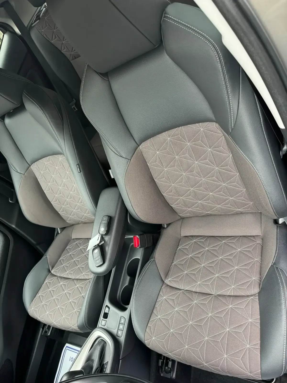 Toyota Yaris Cross = HYBRID= FULL MAXX= =  | Mobile.bg   12