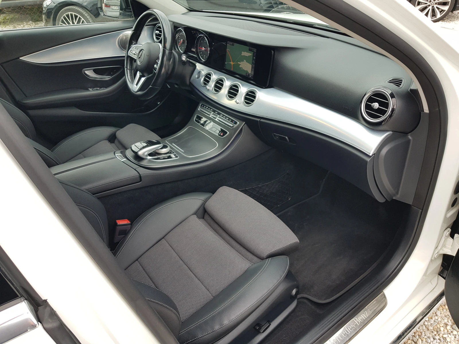 Mercedes-Benz E 220 D 4matic /02/2020�. EURO 6D ������ | Mobile.bg � ����������� 11