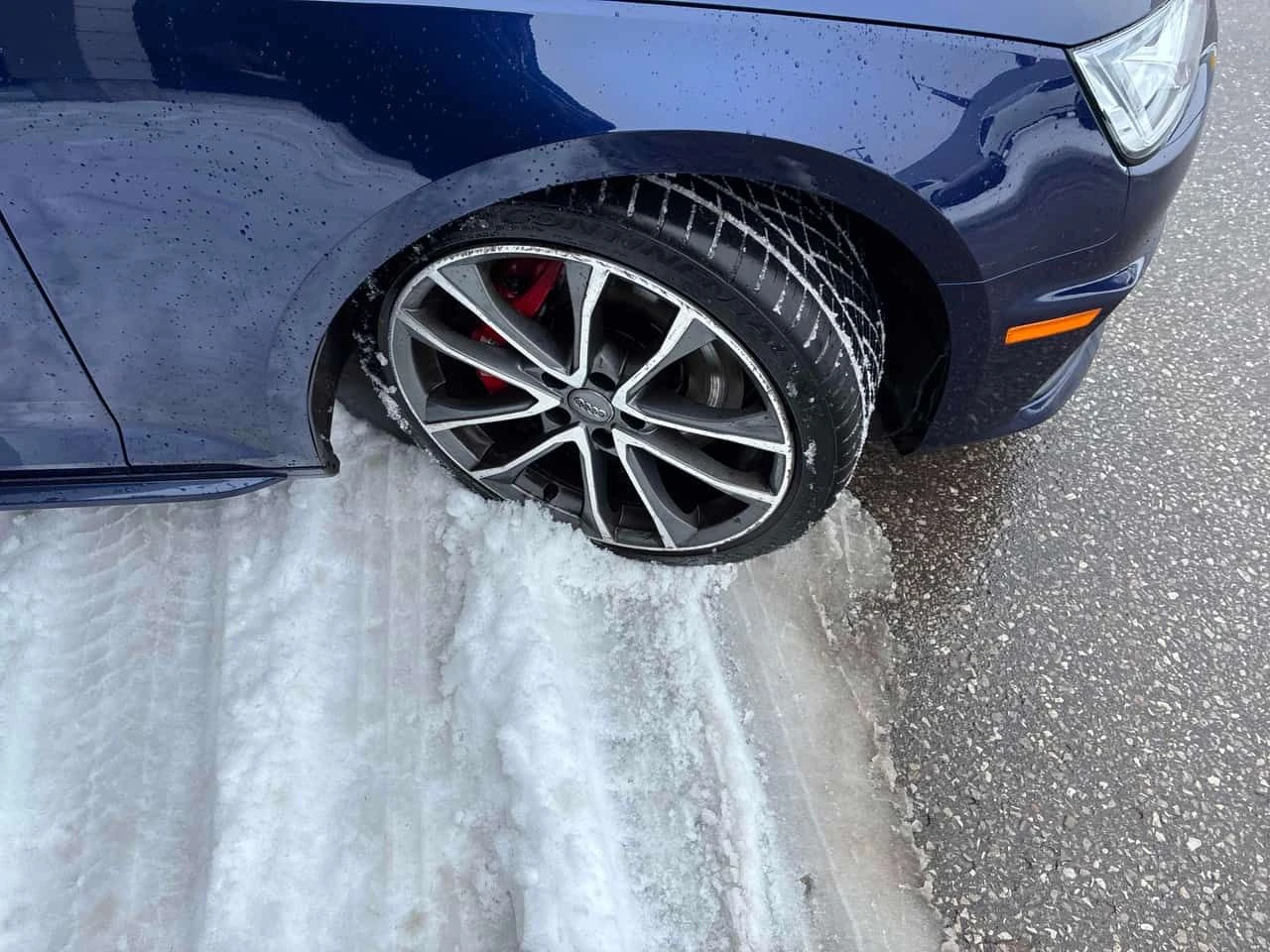 Audi S4 Technik * CARFAX * ДИСТРОНИК* ПАНОРАМА*  - изображение 6