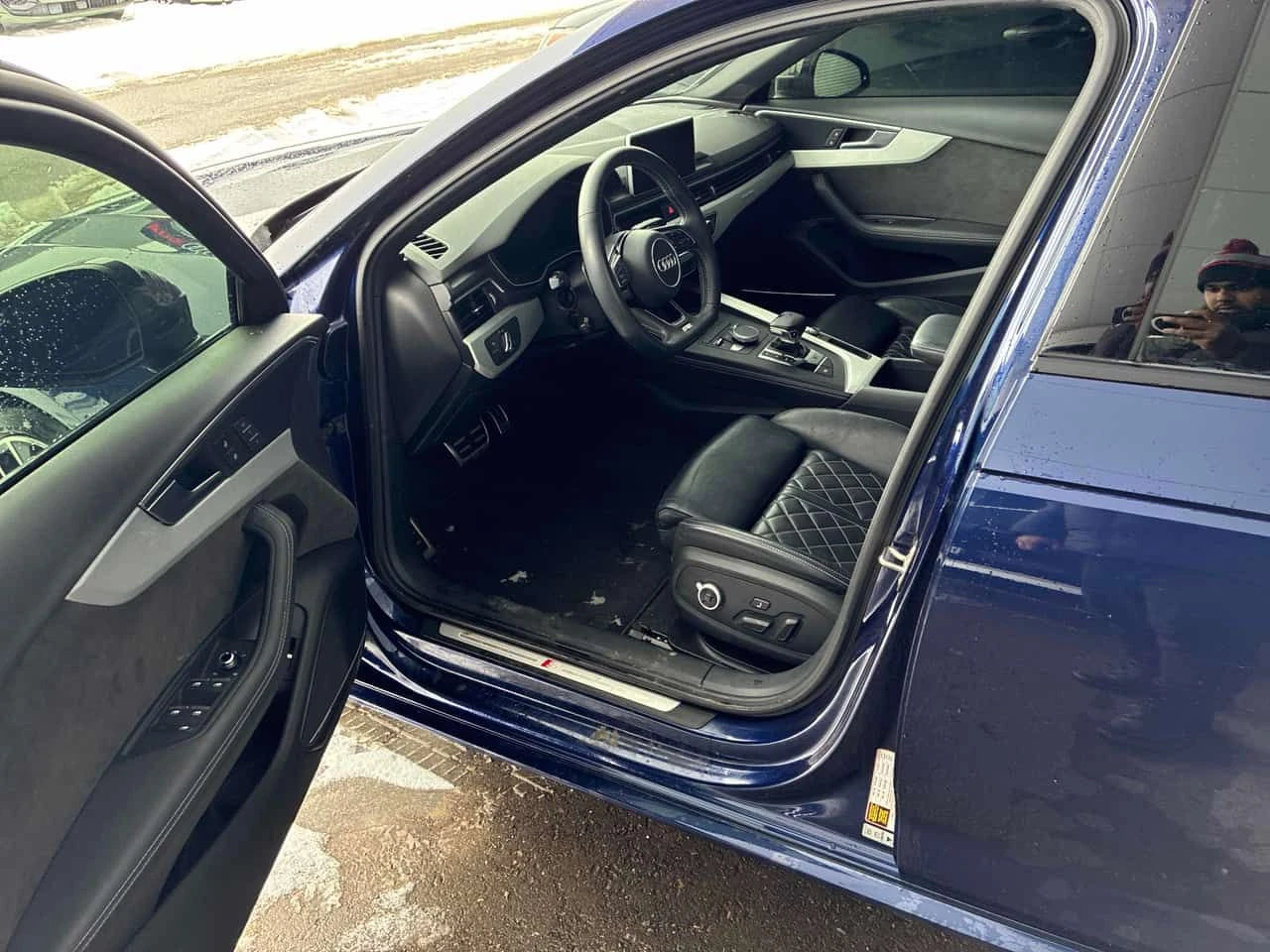 Audi S4 Technik * CARFAX * ДИСТРОНИК* ПАНОРАМА*  - изображение 7