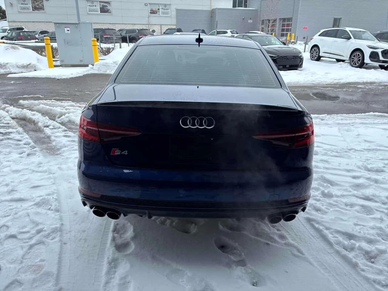 Audi S4 Technik * CARFAX * ДИСТРОНИК* ПАНОРАМА*  - изображение 5