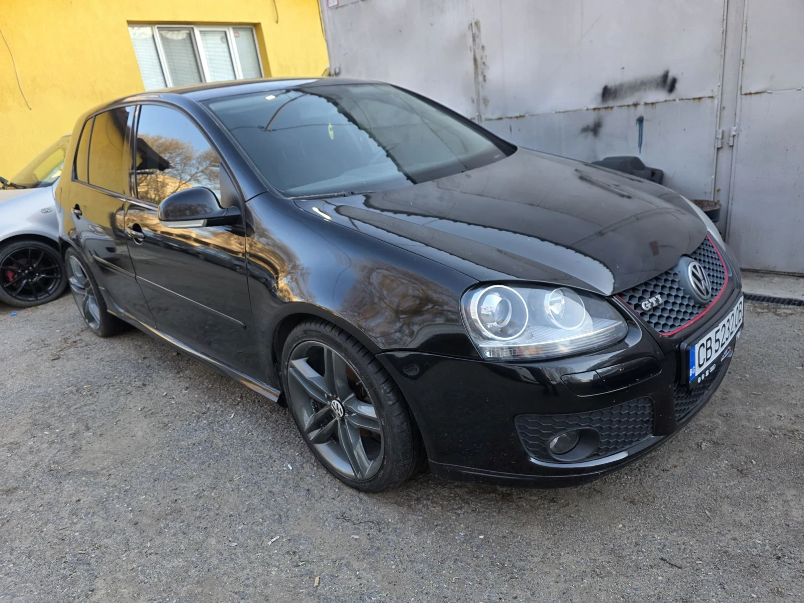 VW Golf 2.0 FSI GTI 4x4, снимка 5 - Автомобили и джипове - 54240333