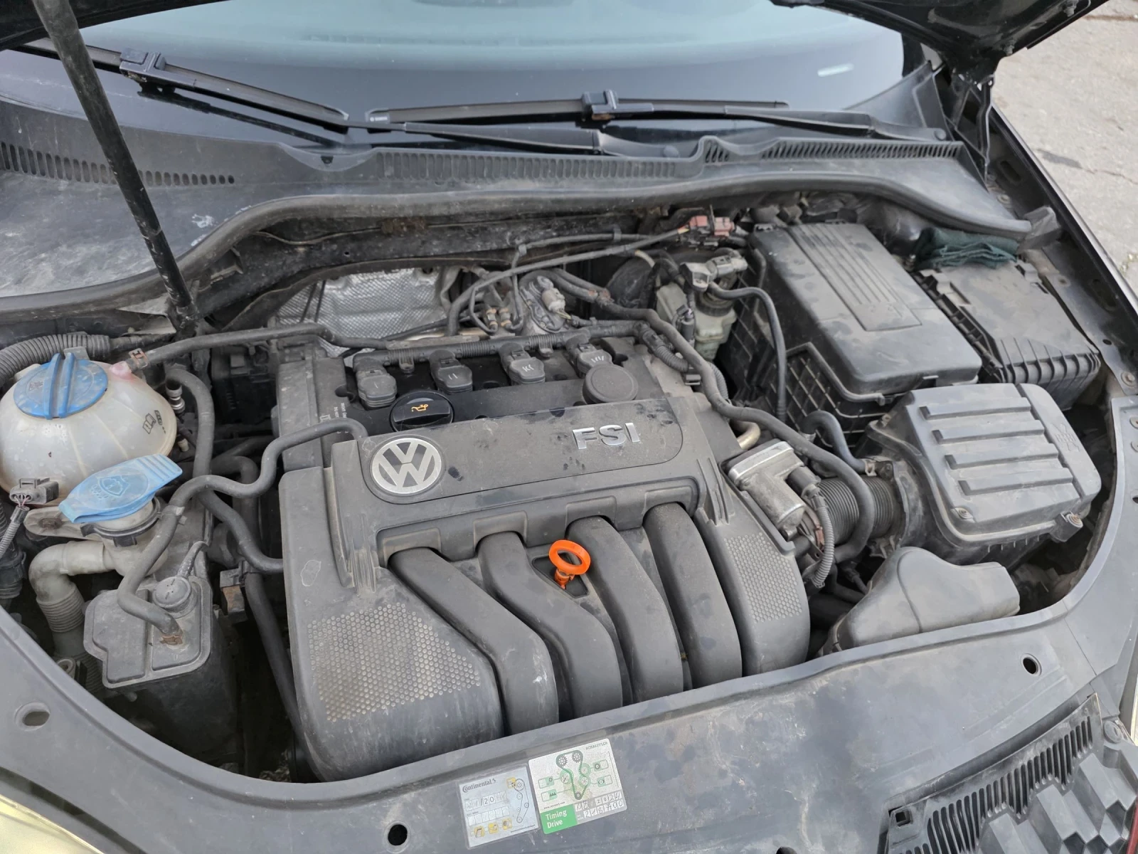 VW Golf 2.0 FSI GTI 4x4, снимка 8 - Автомобили и джипове - 54240333