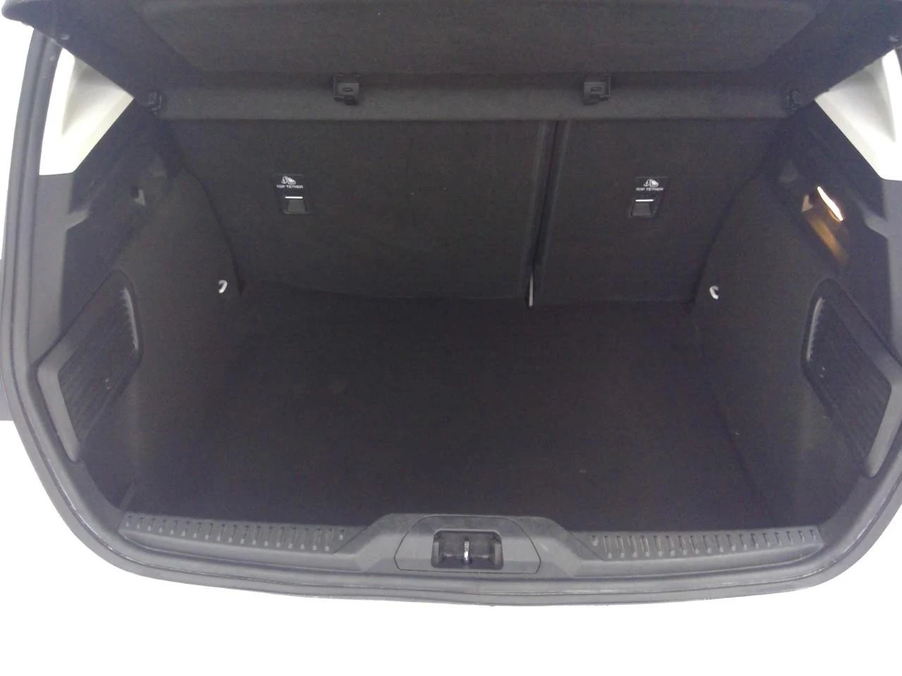 Ford Focus 1.0 EcoBoost Trend, снимка 11 - Автомобили и джипове - 54288978