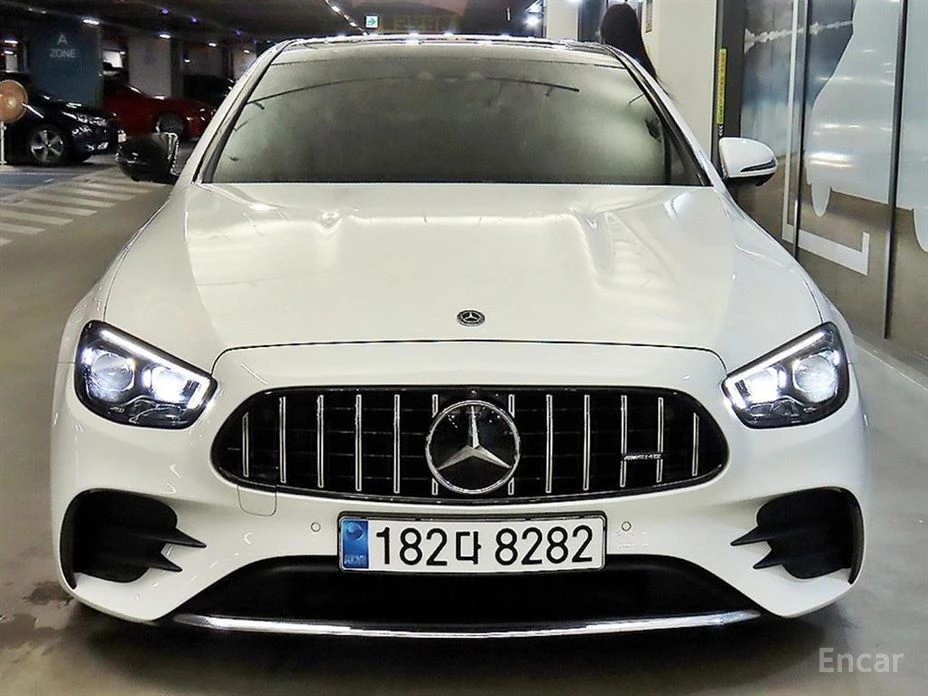 Mercedes-Benz E 220, снимка 2 - Автомобили и джипове - 54715424