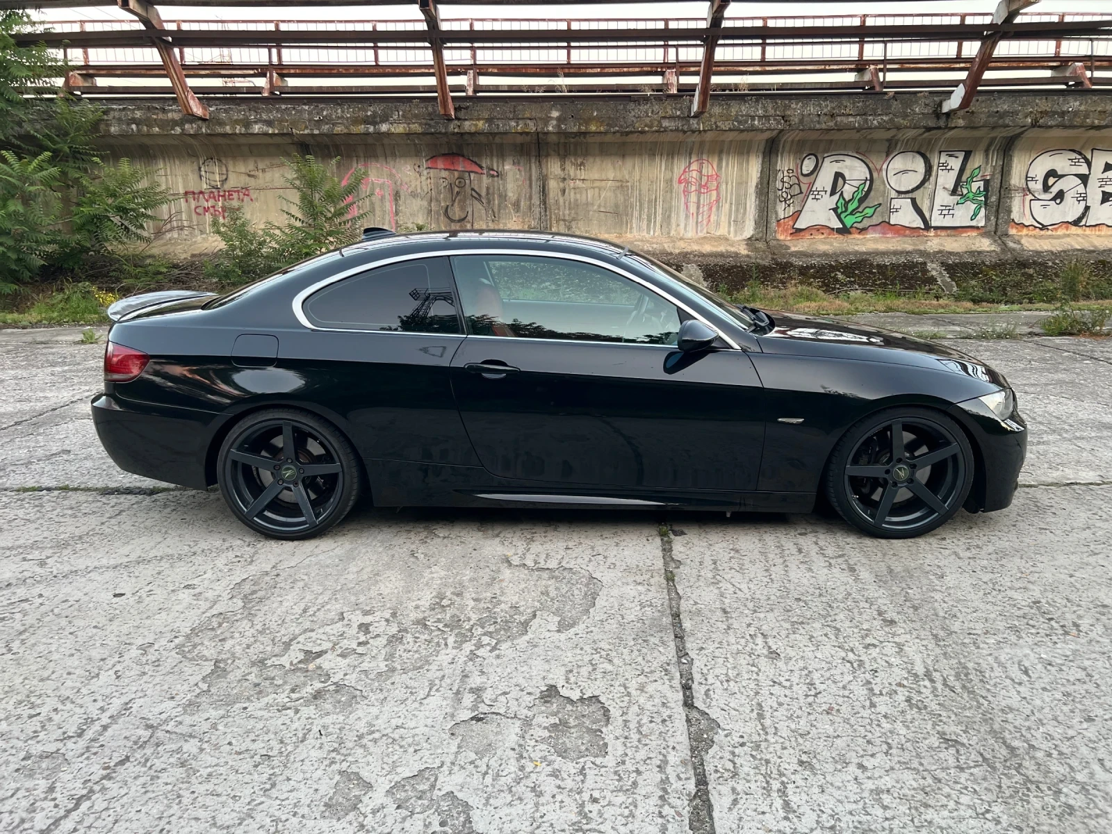 BMW 335, снимка 13 - Автомобили и джипове - 55159939