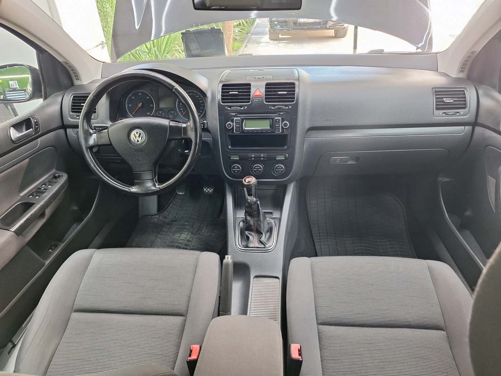 VW Golf 1.9 Tdi 4x4, снимка 12 - Автомобили и джипове - 55468467