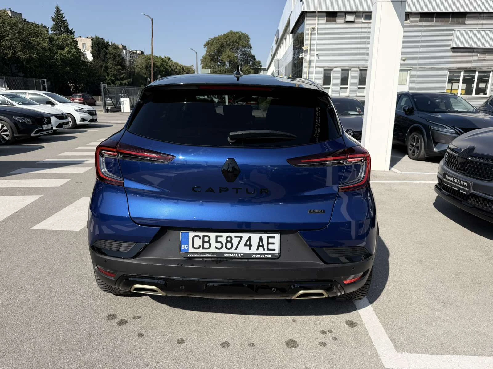 Renault Captur 1.6 E-TECH Engineering - Plug-in Hybrid, снимка 7 - Автомобили и джипове - 55637704