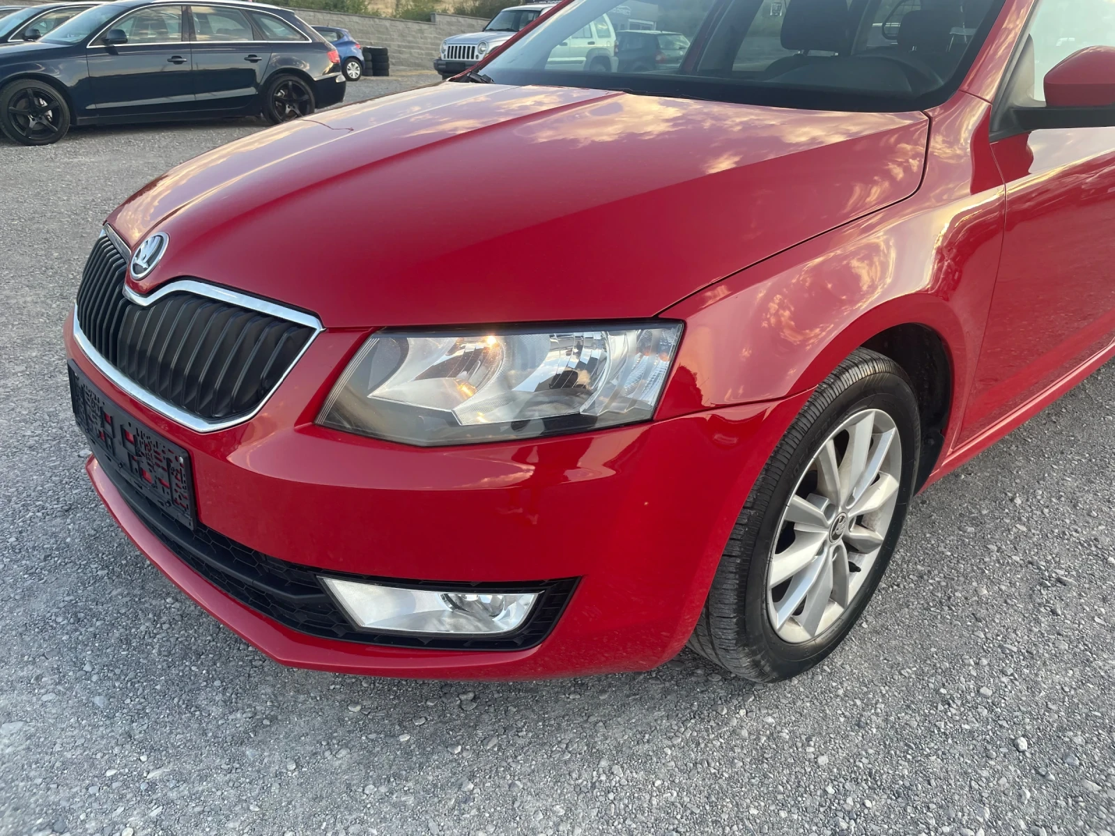 Skoda Octavia 1.6TDI NAVI EURO6, снимка 13 - Автомобили и джипове - 55954813