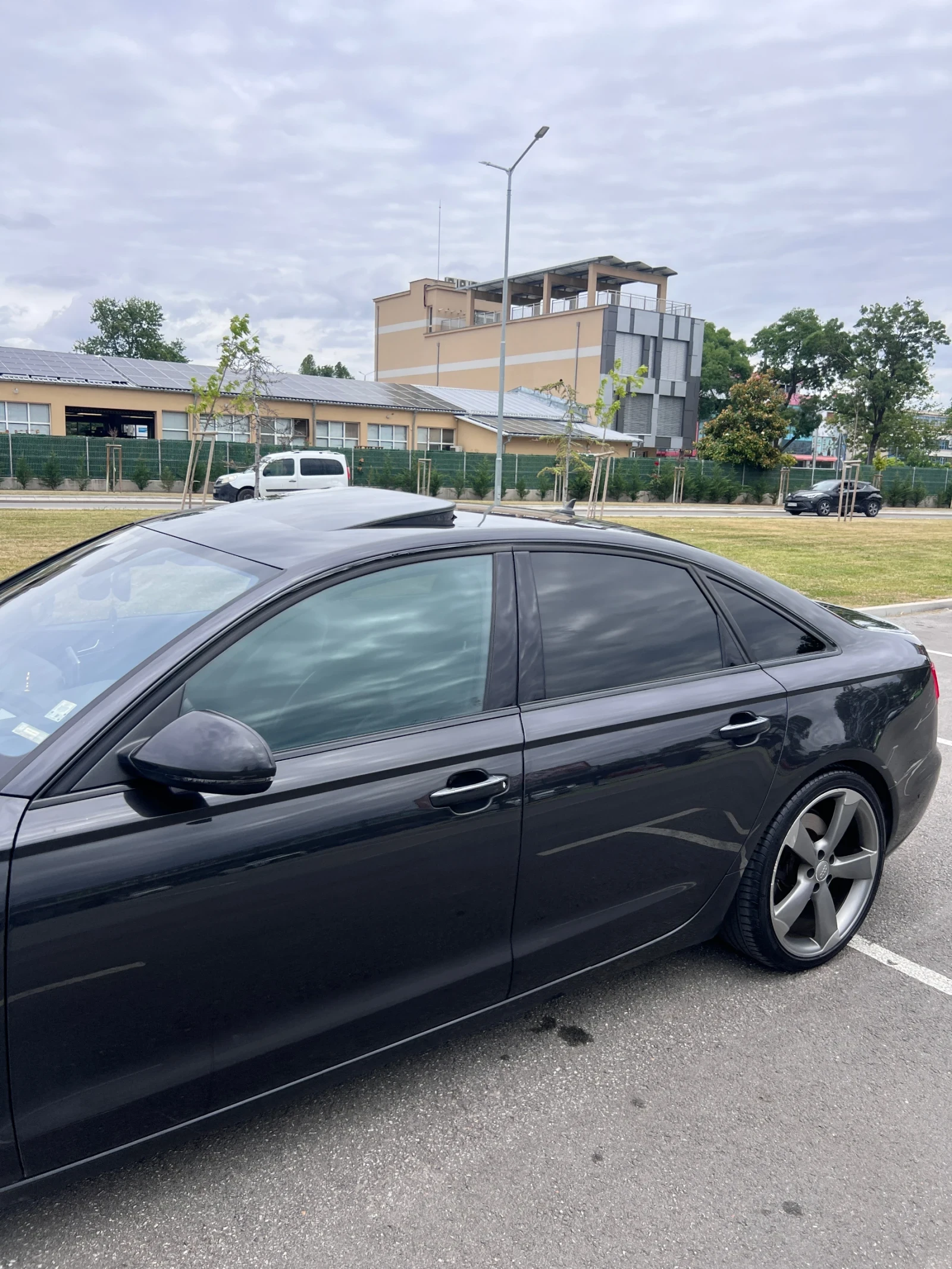 Audi A6 3.0T, снимка 5 - Автомобили и джипове - 55981941