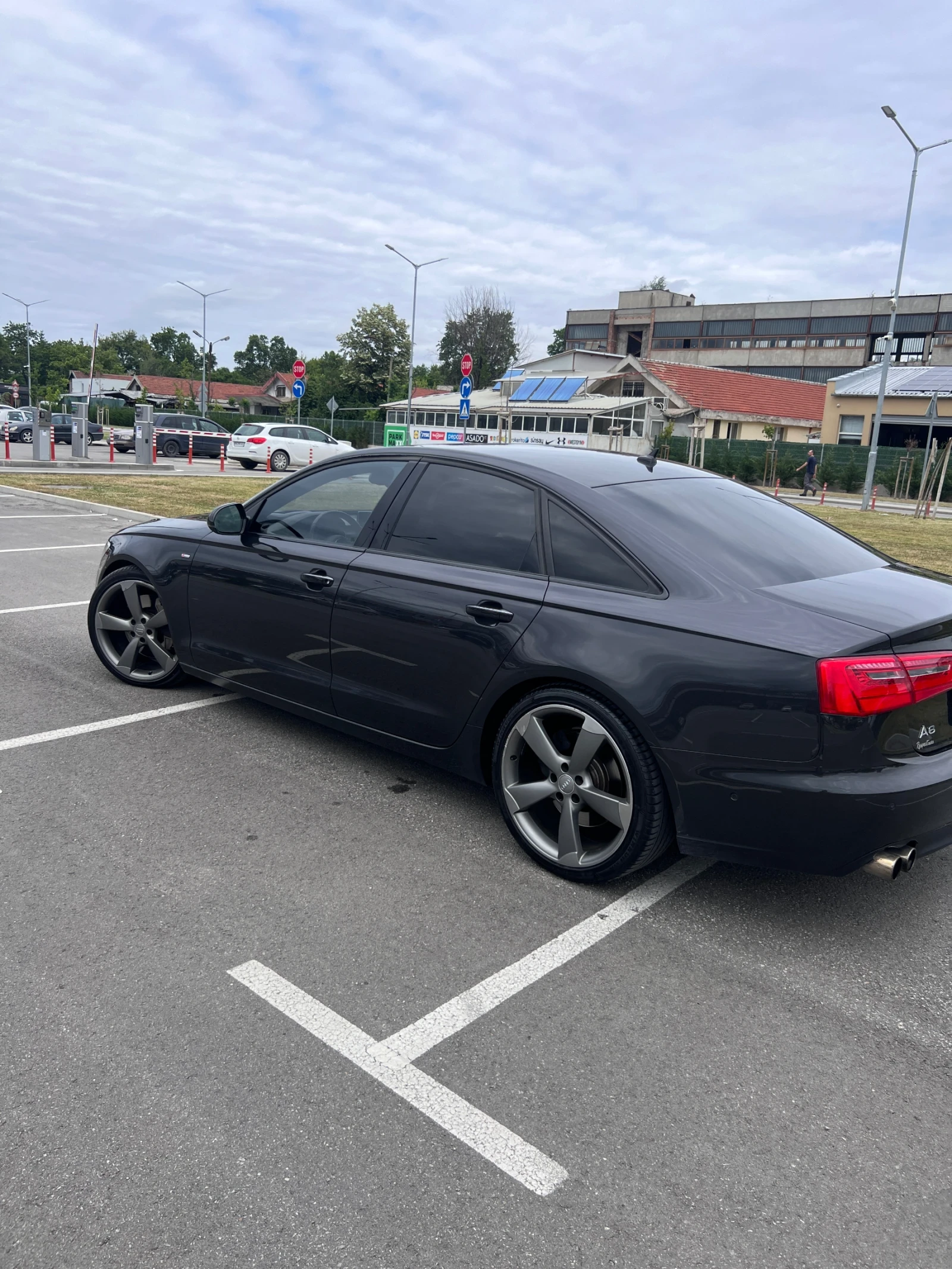 Audi A6 3.0T, снимка 3 - Автомобили и джипове - 55981941