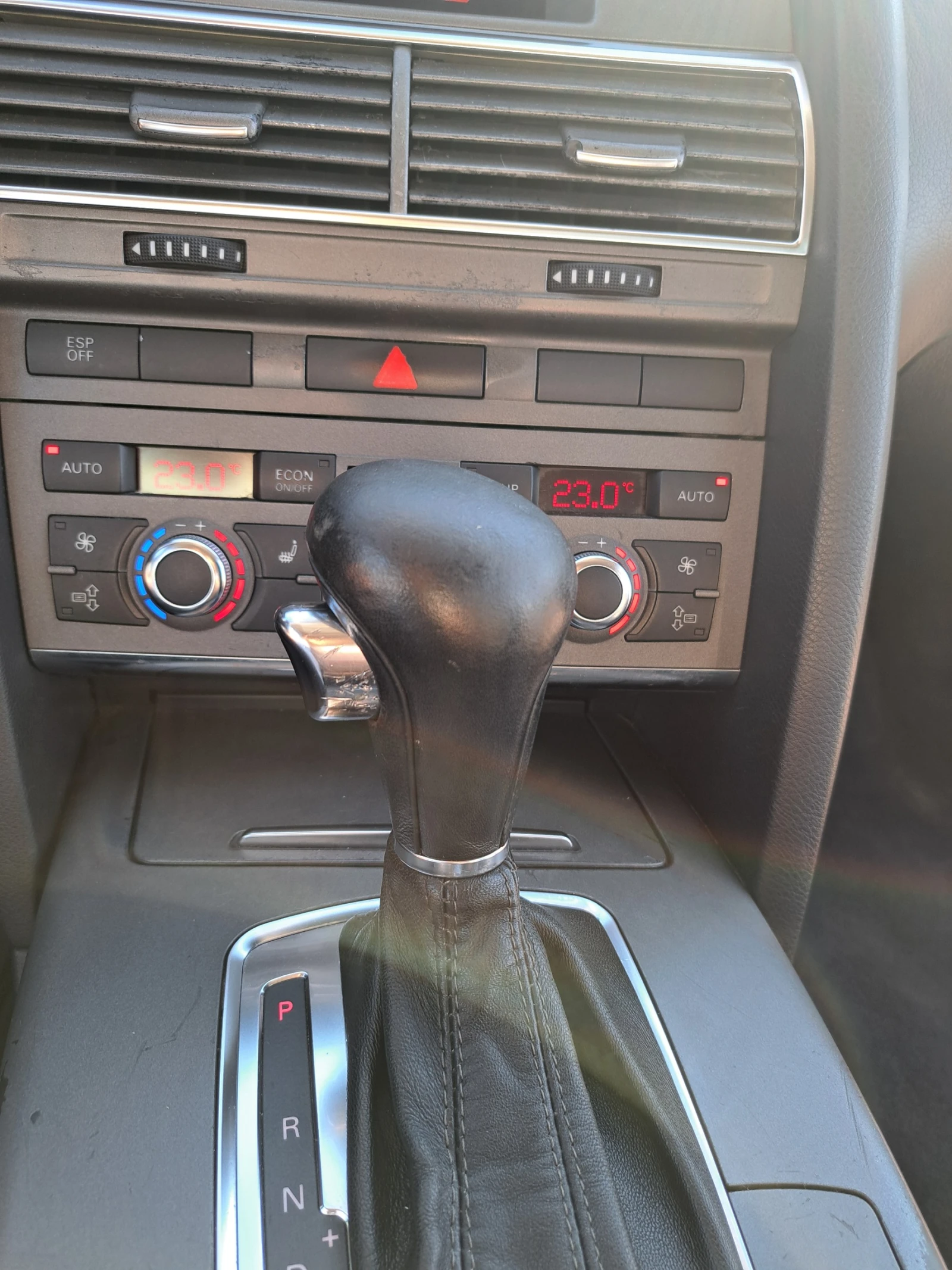 Audi A6 TDI Quattro, снимка 13 - Автомобили и джипове - 56126075