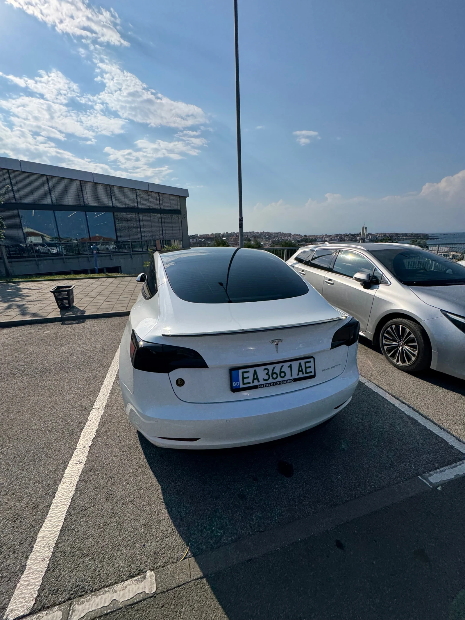 Tesla Model 3 LR Термопомпа, снимка 3 - Автомобили и джипове - 56159282