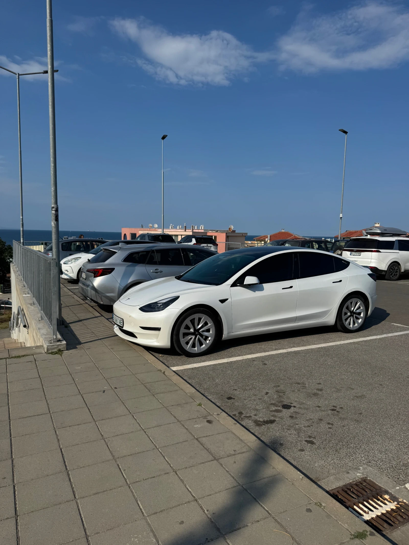 Tesla Model 3 LR Термопомпа, снимка 7 - Автомобили и джипове - 56159282