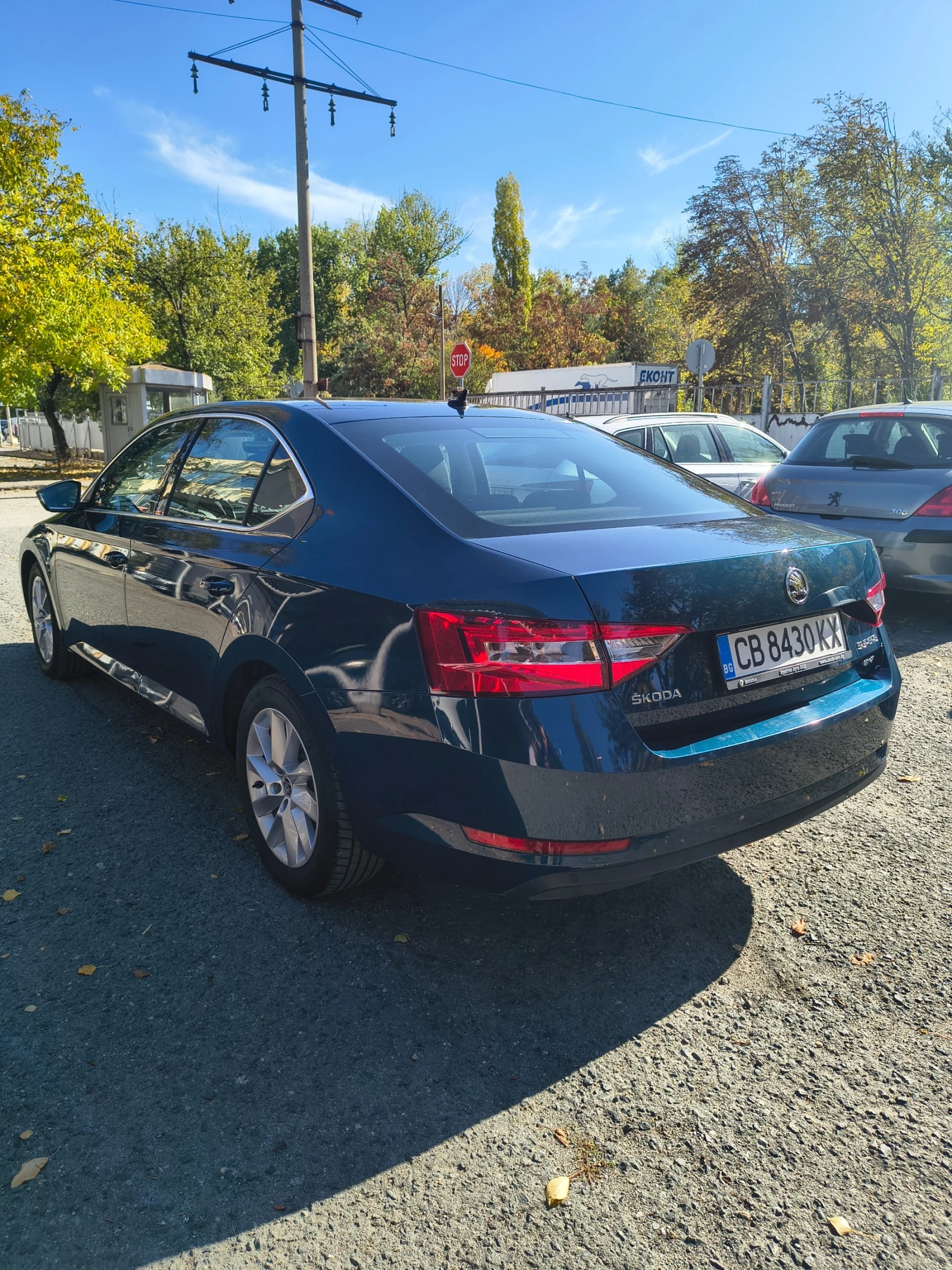 Skoda Superb 2.0 190 к.с. 4х4, снимка 5 - Автомобили и джипове - 56573975