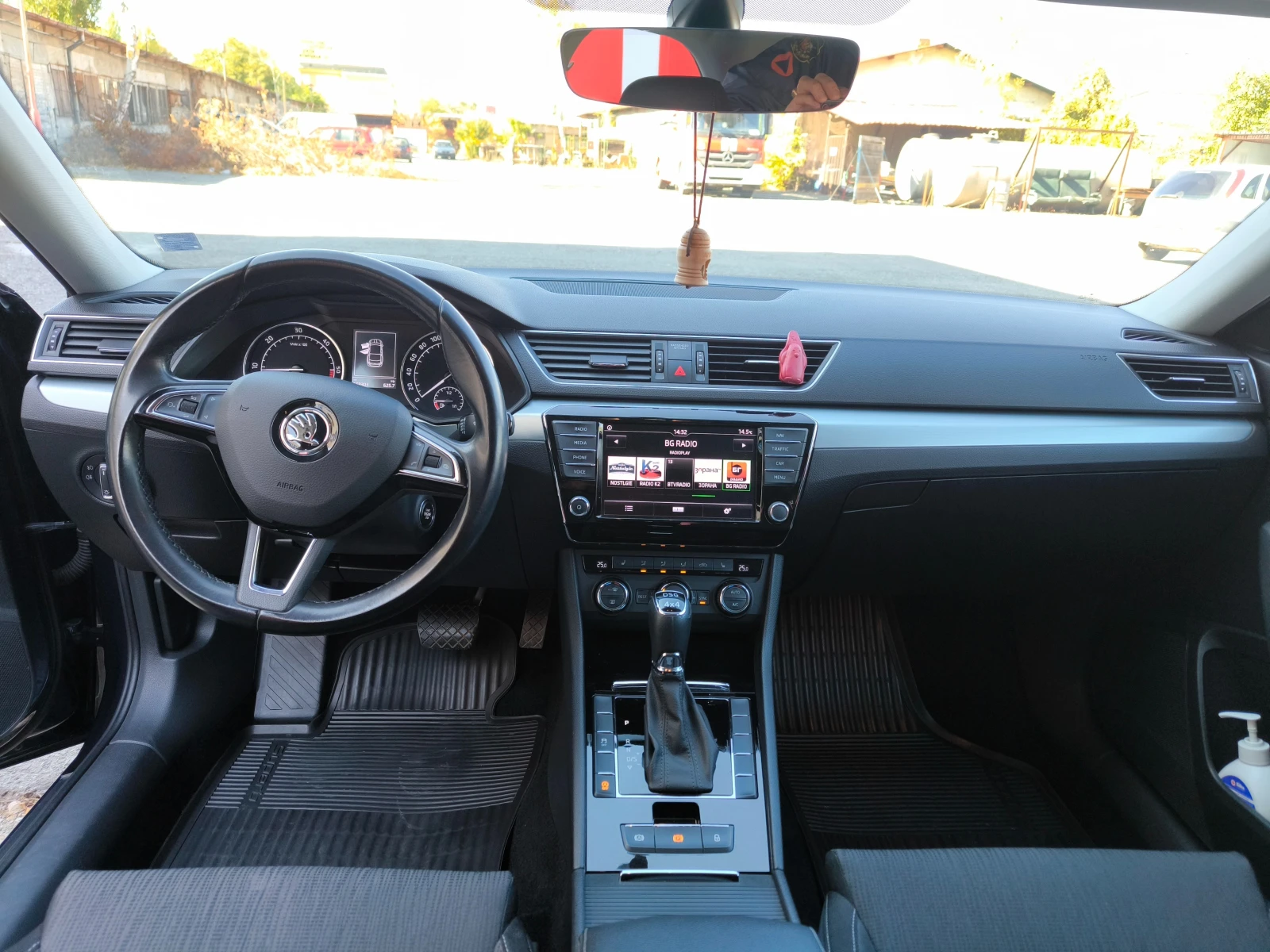Skoda Superb 2.0 190 к.с. 4х4, снимка 7 - Автомобили и джипове - 56573975