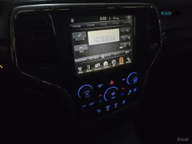Jeep Grand cherokee SUMMIT* 4X4* 8ZF* DISTRONIC* HARMAN* PANO* �����*  | Mobile.bg � ����� ������ 9