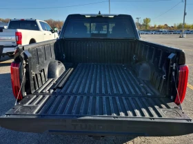 Toyota Tundra * SR CREW CAB STD BED * CARFAX * ЦЕНА ДО БГ | Auto.bg — изображение 12