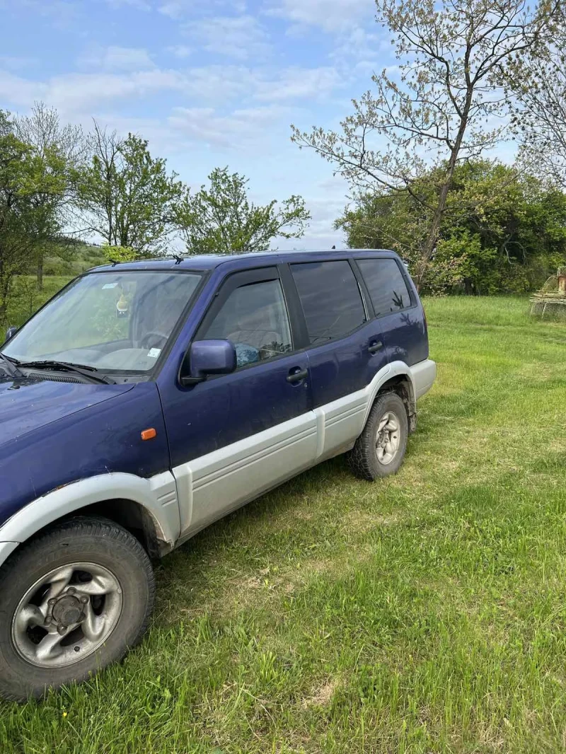 Nissan Terrano, снимка 6 - Автомобили и джипове - 47491815