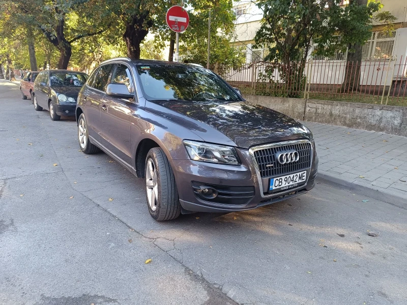 Audi Q5 2.0 tdi s-line, снимка 1 - Автомобили и джипове - 47377835