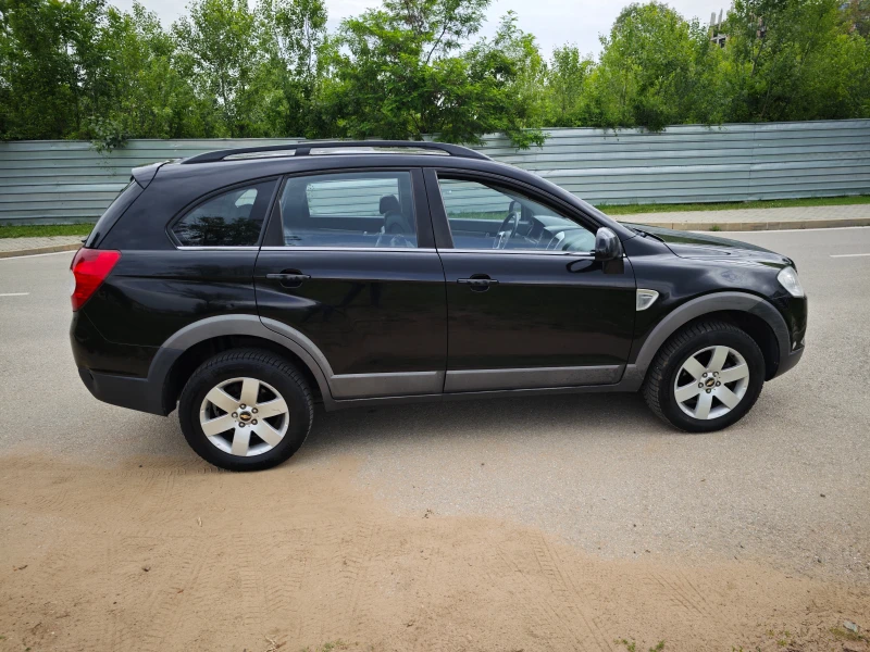 Chevrolet Captiva, снимка 3 - Автомобили и джипове - 48124904