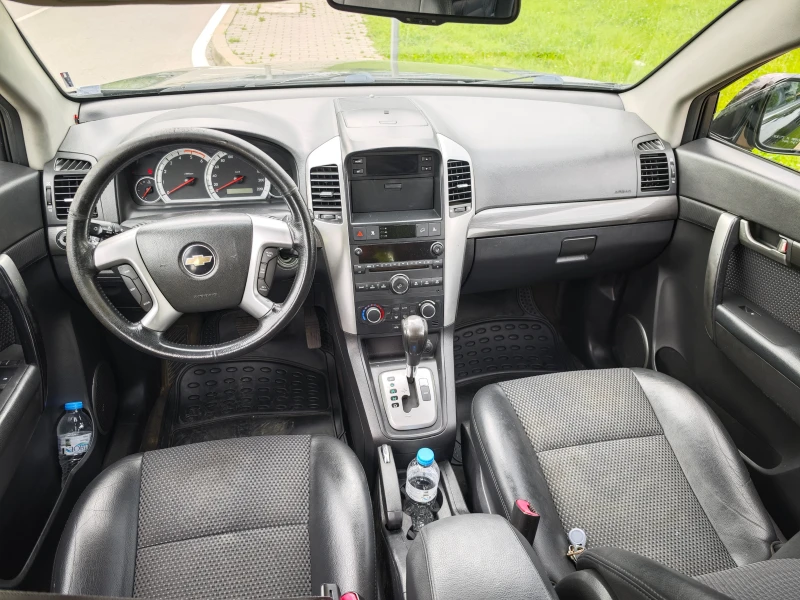 Chevrolet Captiva, снимка 14 - Автомобили и джипове - 48124904