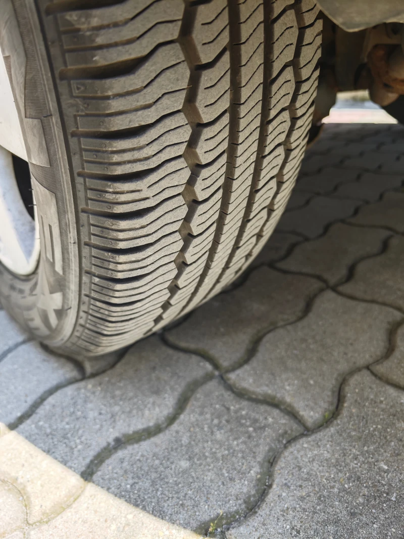 Chevrolet Captiva, снимка 8 - Автомобили и джипове - 52832894